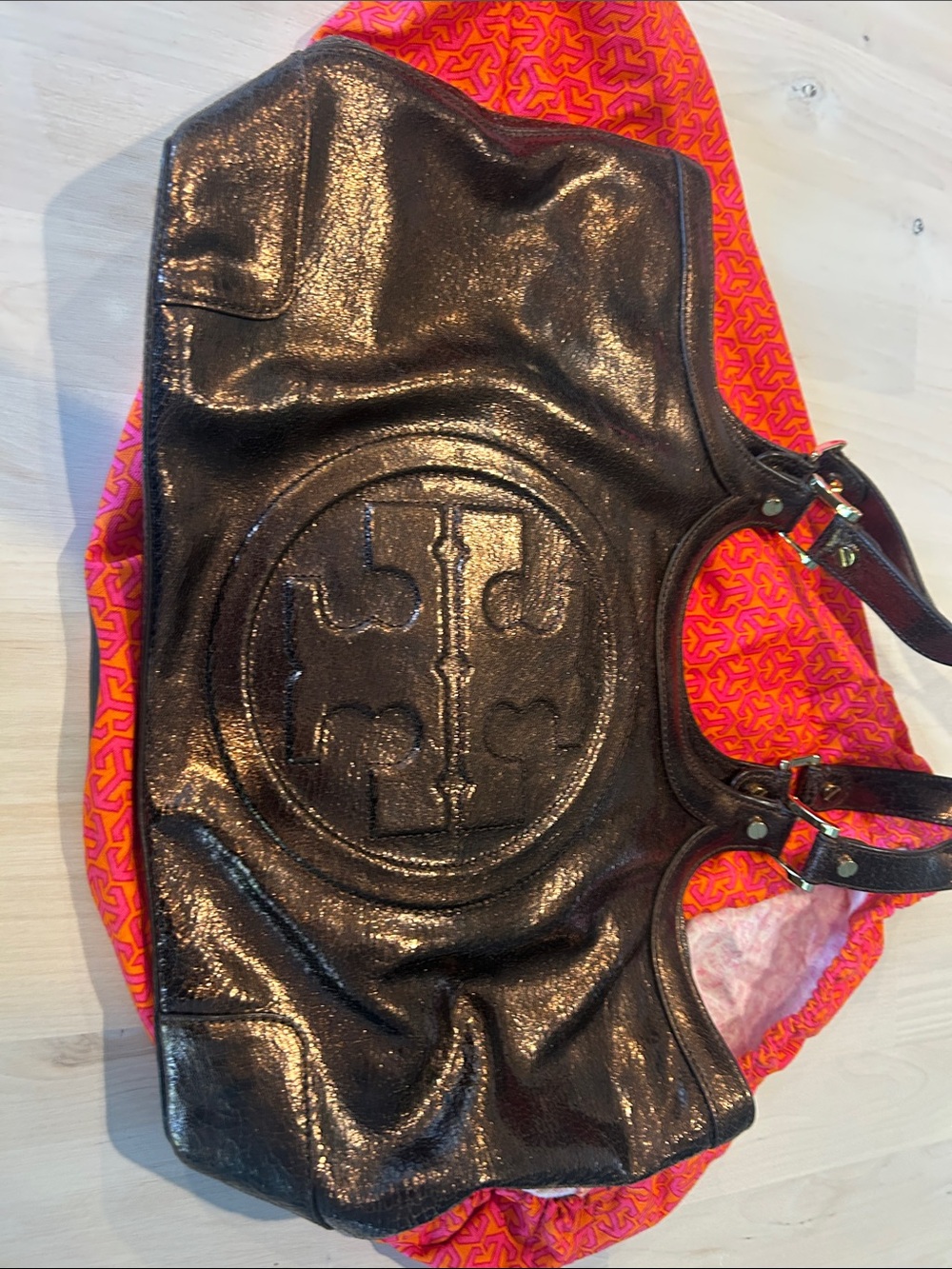 Tory Burch Black Patent Logo Shoulder Bag